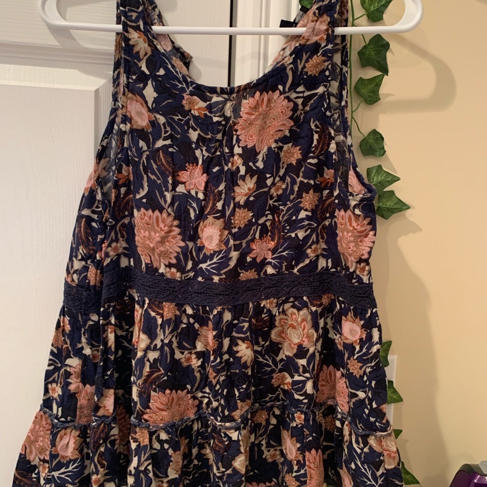 American eagle floral tank top